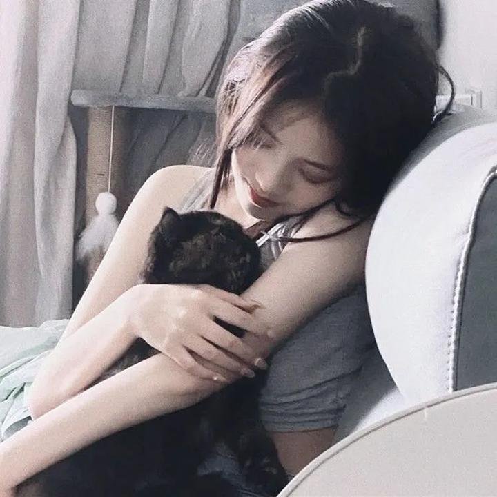 艾迪丝·卡维尔护士