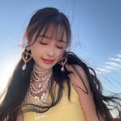 空房间里的妻子